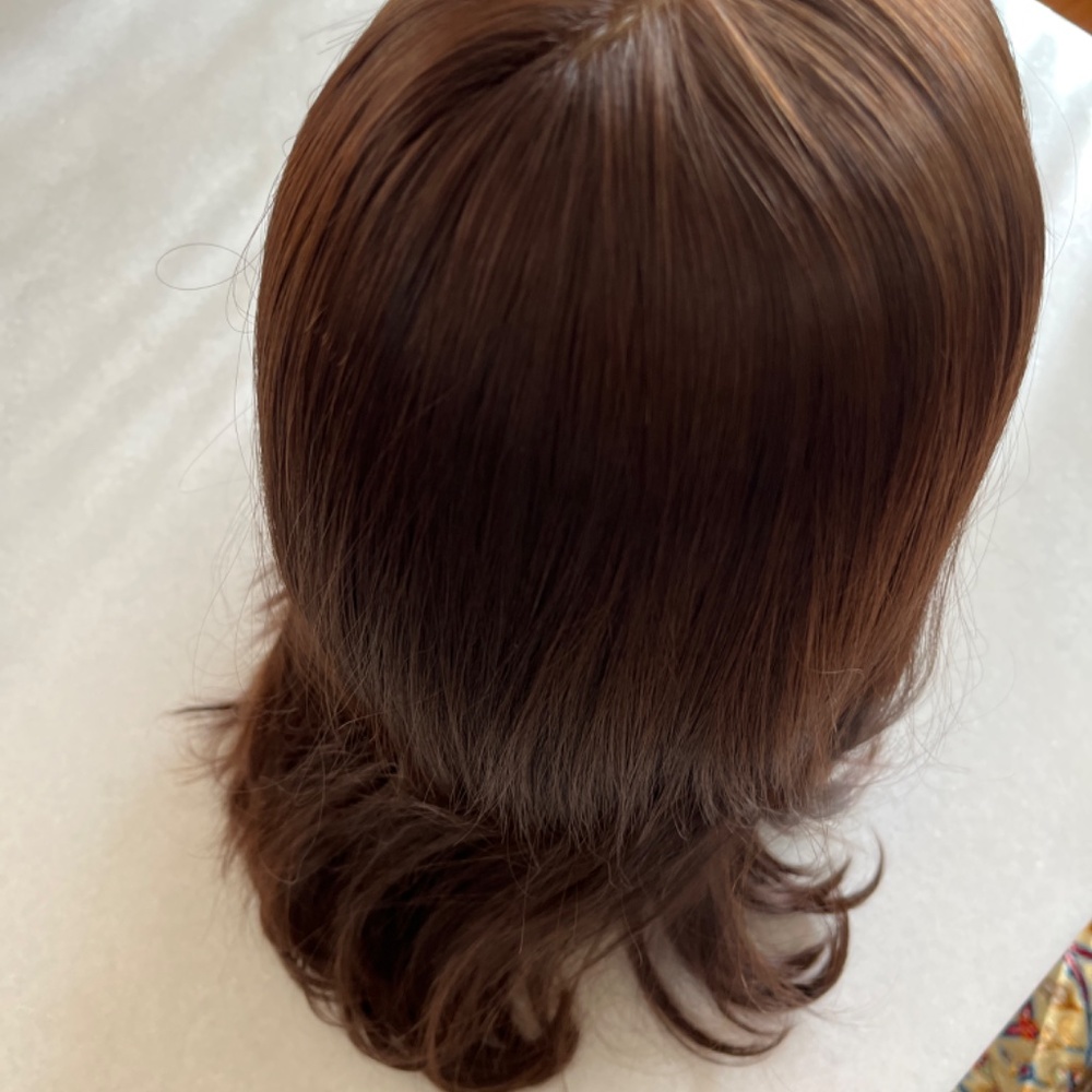 Unique Allegria Fine Virgin European Hair Wig - Picture 4 of 17